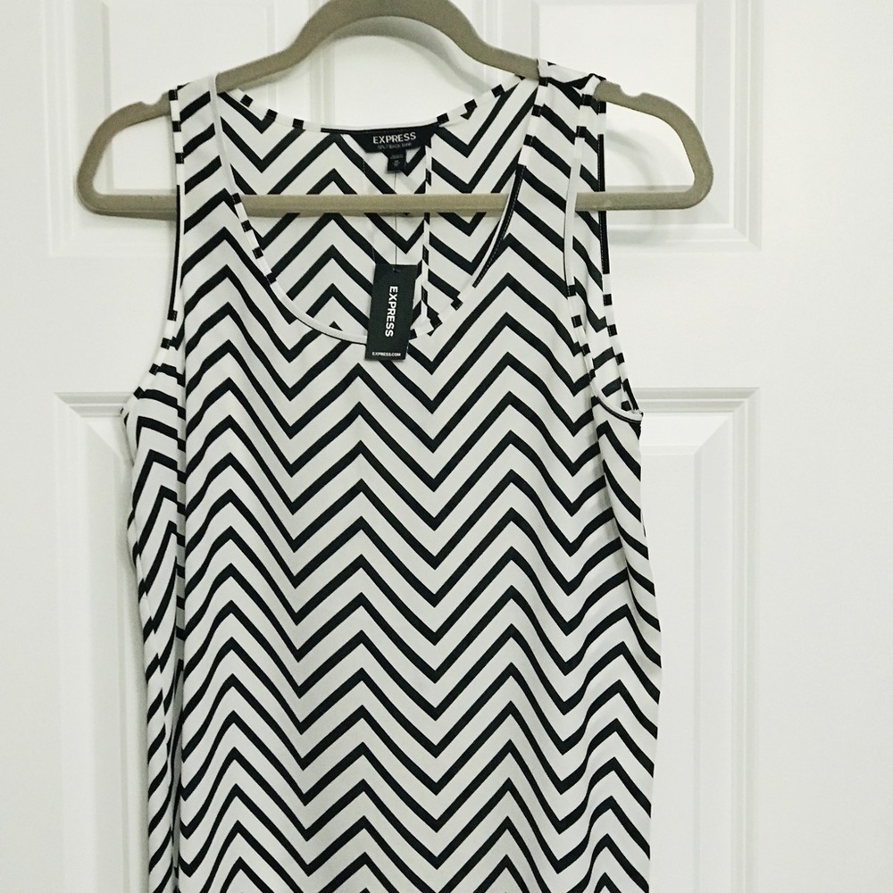 Express Sheer Top - Picture 2 of 2